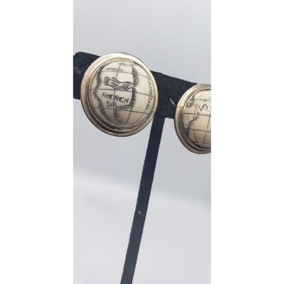 Vintage Earrings Clip 60s World Globe Travel Earth Souvenir Signed Marvella - Picture 8 of 10